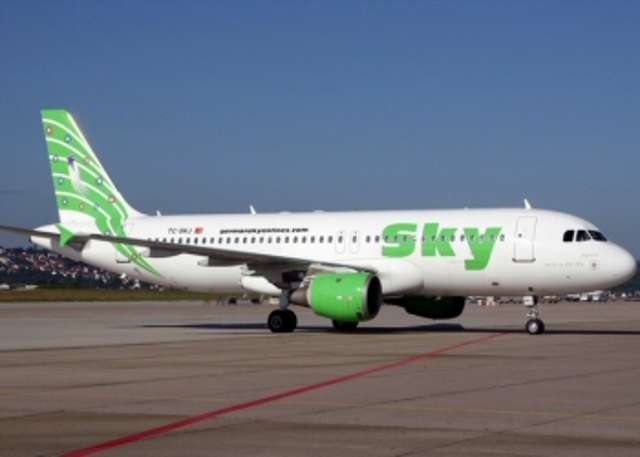 a320-200 airbusSKY AIRLINES